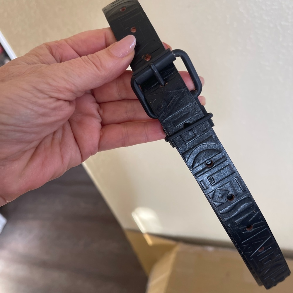 VINTAGE SWATCH Black leather belt, Women’s small - 29-37